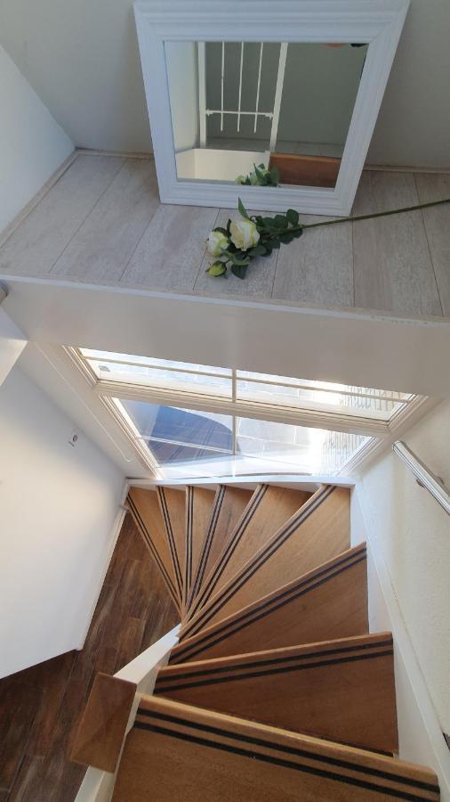 Lake House 74, Luxury Accommodation Ir Sauna Warmond Esterno foto